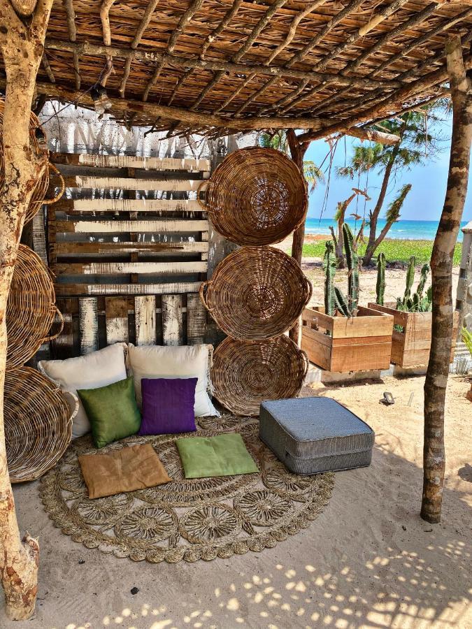 Memo's Beach Nilaveli Exterior foto